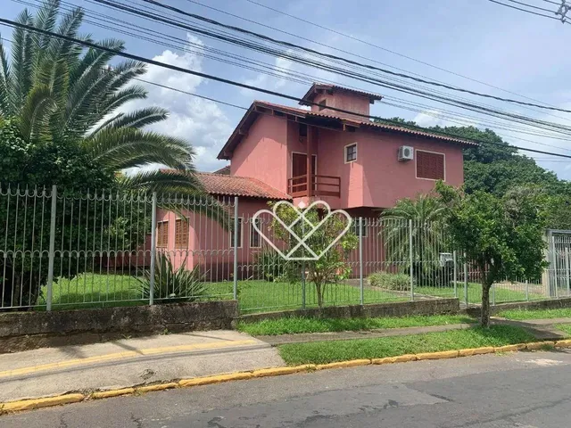 Imagem: Casa com 4 Dormitórios À Venda, 220 M²
