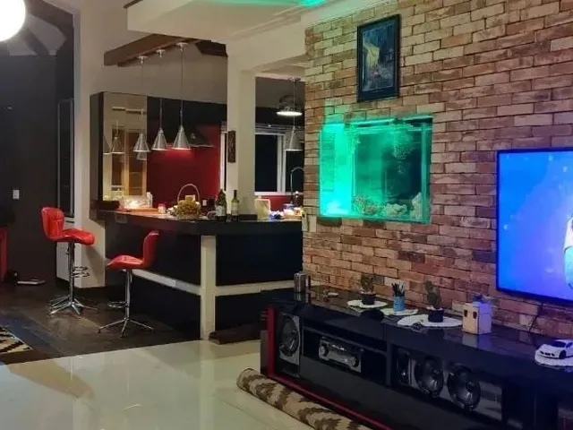 Imagem 13: Casa com Suíte Master e Piscina no Bairro Neópolis