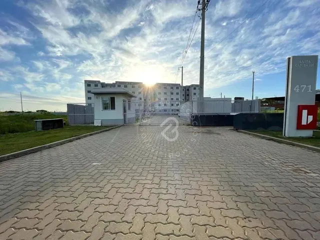 Imagem: Apartamento com 2 Dormitórios À Venda