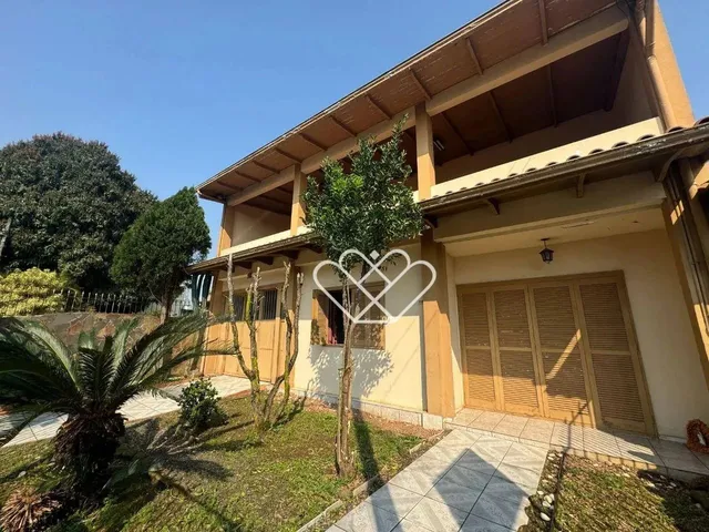 Imagem: Seu Novo Refúgio Ampla Casa com 5 Dormitórios
