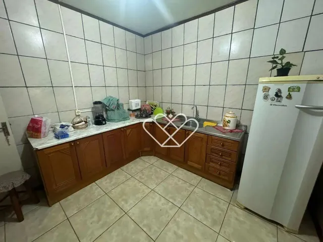 Imagem 5: Seu Novo Refúgio: Ampla Casa com 5 Dormitórios em Nossa Chácara!