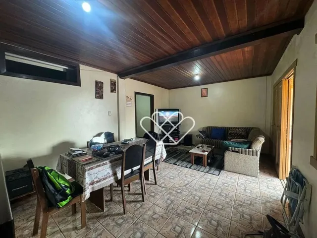 Imagem 16: Seu Novo Refúgio: Ampla Casa com 5 Dormitórios em Nossa Chácara!