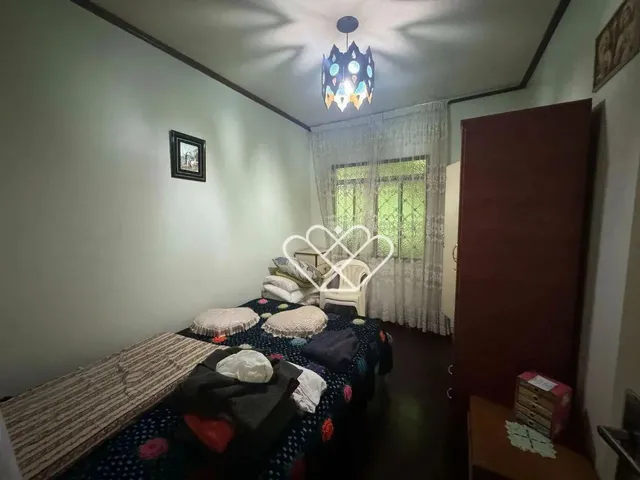 Imagem 2: Seu Novo Refúgio: Ampla Casa com 5 Dormitórios em Nossa Chácara!