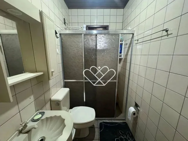 Imagem 9: Seu Novo Refúgio: Ampla Casa com 5 Dormitórios em Nossa Chácara!