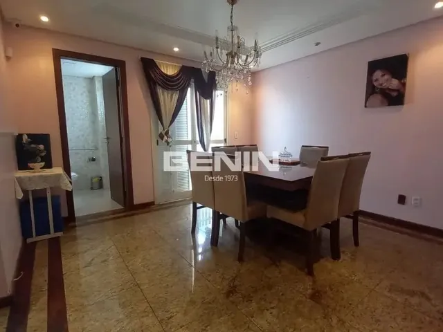 Imagem 2: Sobrado em Niterói com 250.49 M² , 4 Quarto(S) , 1 Suíte(S) , 4 Vaga(S). Sobrado Em