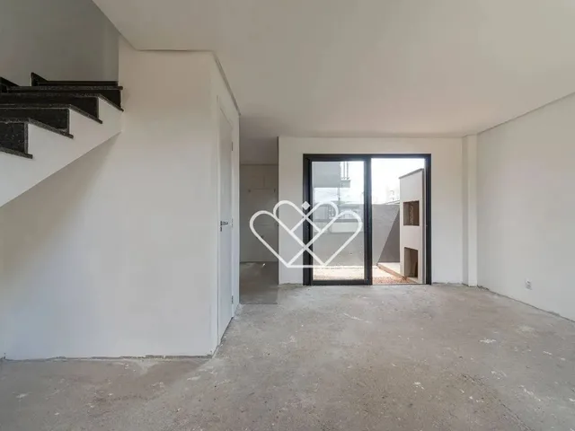 Imagem 13: Casa de 3 Dormitórios com Suíte e Churrasqueira - Conforto e Praticidade para Sua