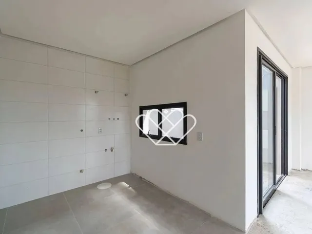 Imagem 12: Casa de 3 Dormitórios com Suíte e Churrasqueira - Conforto e Praticidade para Sua