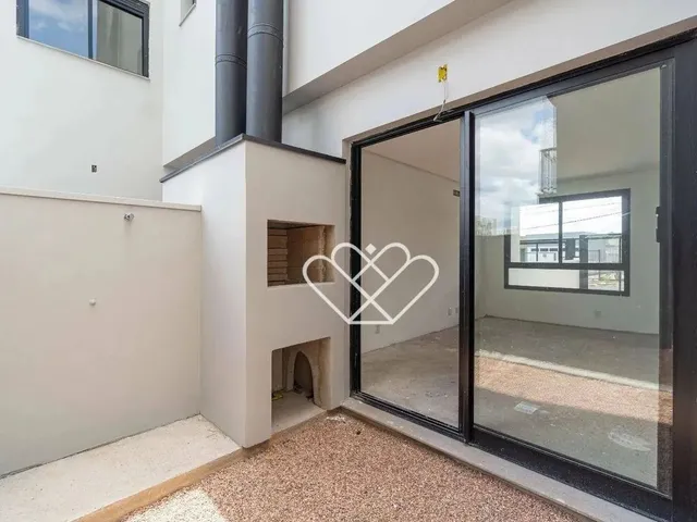 Imagem 2: Casa de 3 Dormitórios com Suíte e Churrasqueira - Conforto e Praticidade para Sua