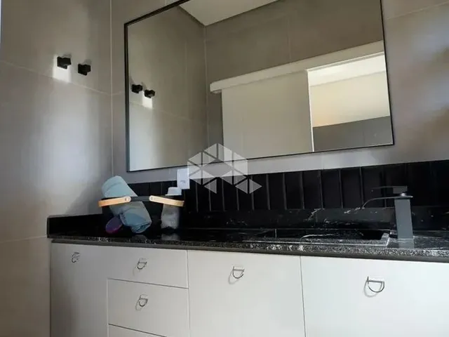 Imagem 2: Sobrado em Condomínio Fechado, 3 Suites, 230 M² Construído, Mobiliado, Nova santa Rita