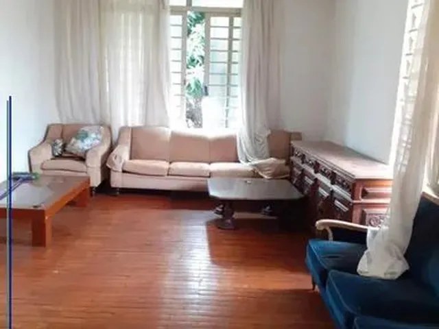 Imagem: Casa Comercial com 3 Quartos para Alugar