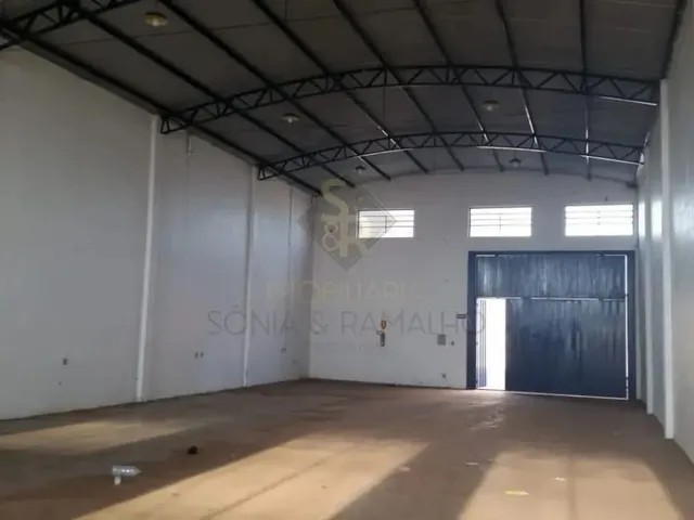 Imagem: Galpão Comercial para Locação no Bairro