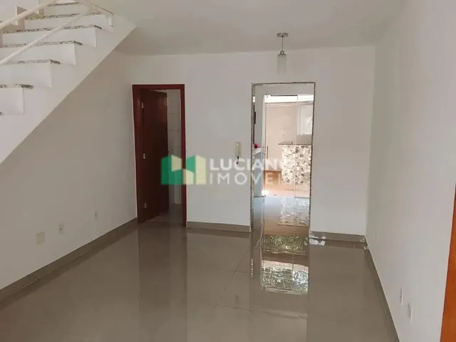 Imagem: Casa Geminada no Bairro Céu Azul Belo Horizonte