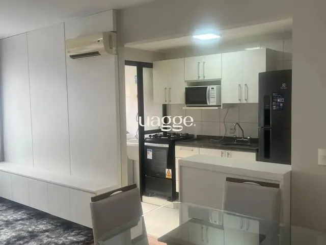 Imagem 7: Excelente Apartamento Mobiliado com 2 Dormitórios Localizado no Bairro Tristeza