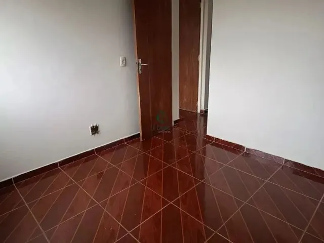 Imagem 13: Apartamento 02 Quartos no Flavio Marques Lisboa