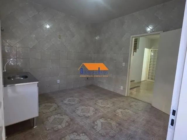 Imagem 4: Excelente Casa para Locação com Entrada Individual - Ampla, Confortável e Bem