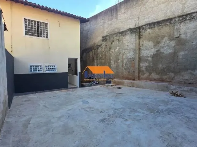 Imagem 16: Excelente Casa para Locação com Entrada Individual - Ampla, Confortável e Bem