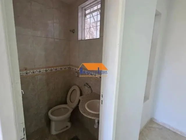 Imagem 15: Excelente Casa para Locação com Entrada Individual - Ampla, Confortável e Bem