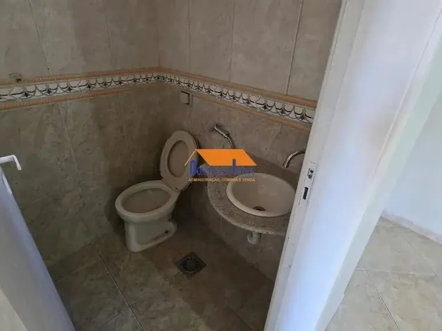 Imagem 2: Excelente Casa para Locação com Entrada Individual - Ampla, Confortável e Bem