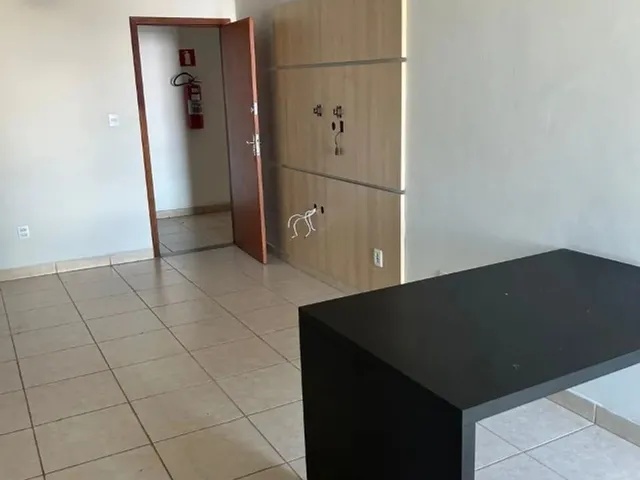 Imagem: Código 4536 - Vende Apartamento no Bairro