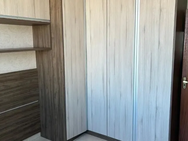 Imagem 11: Código 4536 - Vende Apartamento no Bairro Iguaçu, com 02 Quartos com Guarda Roupas