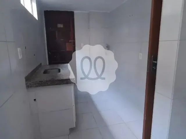 Imagem 6: Apto Á Venda com 3 Quartos Sendo 1 Suíte em Intermares