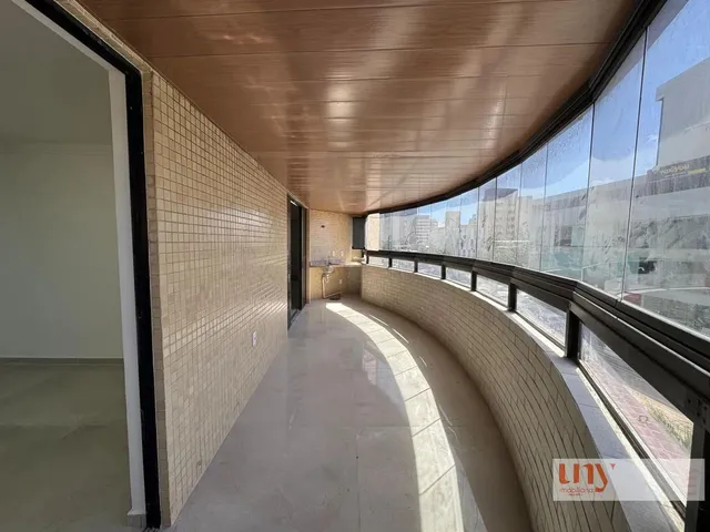 Imagem: Apartamento Amplo Todo Reformado com 220