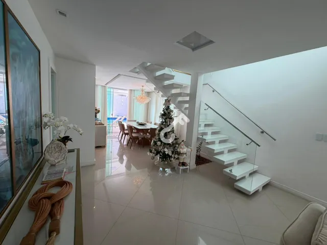 Imagem 4: JOCKEY, Lauro de Freitas. Duplex ENERGIA SOLAR, 4 quartos sendo 3 suítes e 1 quarto