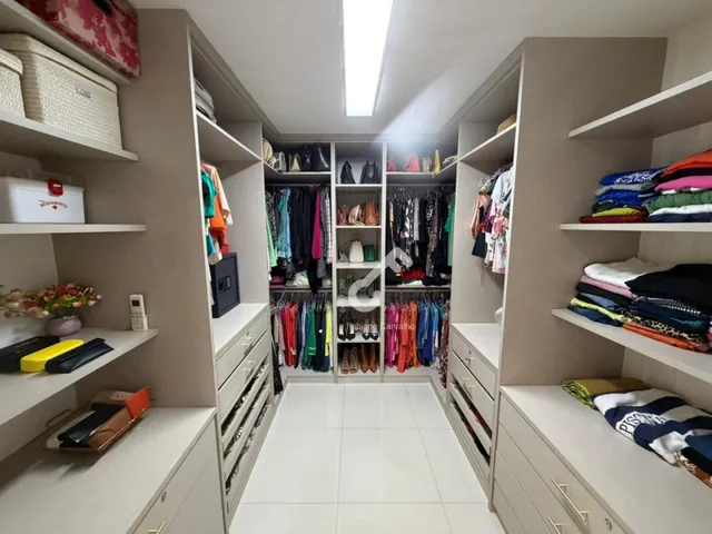 Imagem 13: JOCKEY, Lauro de Freitas. Duplex ENERGIA SOLAR, 4 quartos sendo 3 suítes e 1 quarto