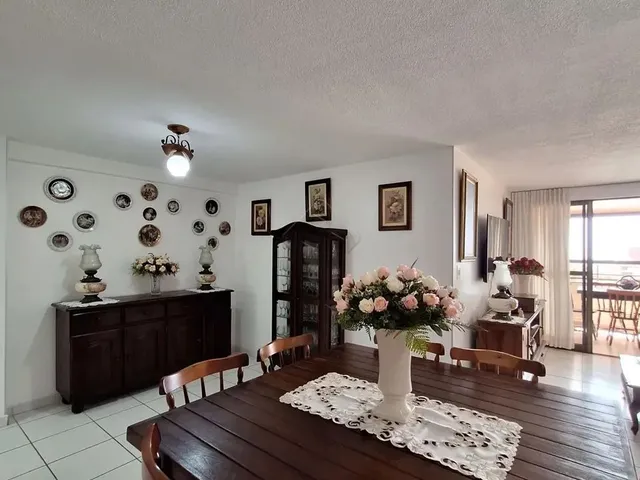 Imagem 3: Apartamento de Luxo com 3 Suítes À Venda no Cabo Branco - Edifício Montpellier