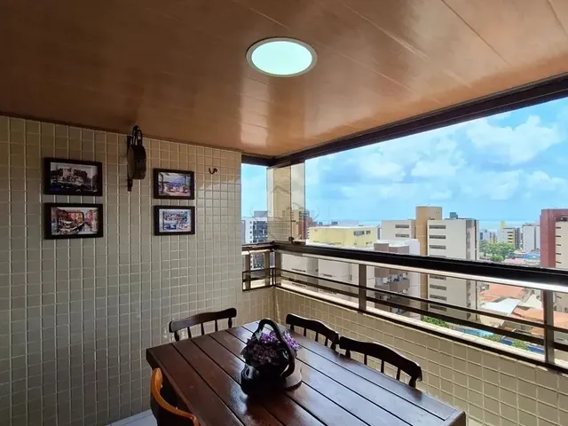 Imagem 4: Apartamento de Luxo com 3 Suítes À Venda no Cabo Branco - Edifício Montpellier