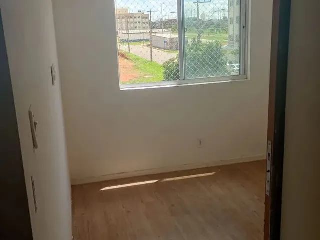 Imagem 6: Alugo Apartamento de 2 Quartos
