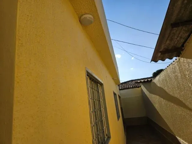 Imagem 10: Casa com 3 Quartos e Garagem no Setor Sul Gama