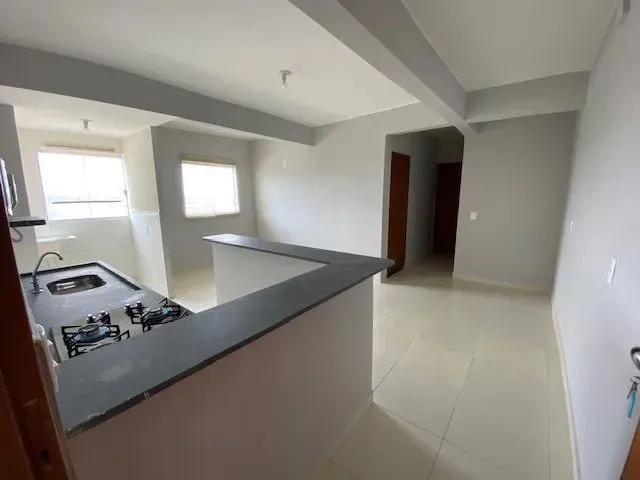 Imagem 8: Alugo Excelente Apartamento 2 Qts . Rua 5 - Direto com o Dono- Valor a Combinar