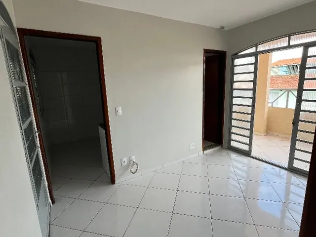 Imagem 12: Aluga-Se Apartamento de 2 Quartos