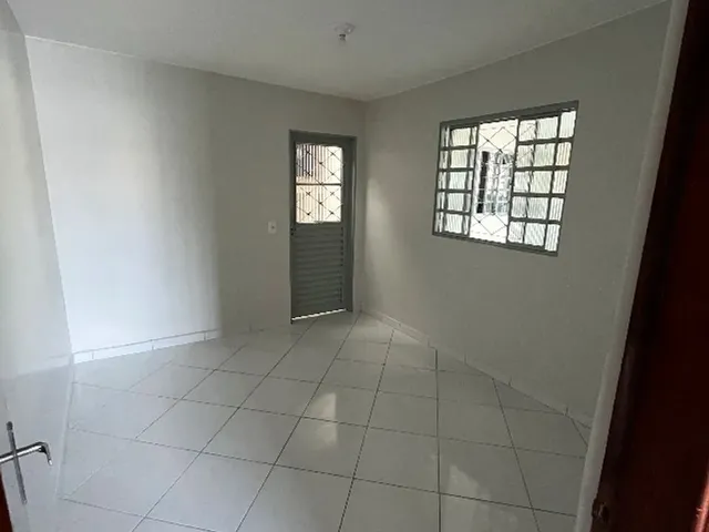 Imagem 8: Aluga-Se Apartamento de 2 Quartos