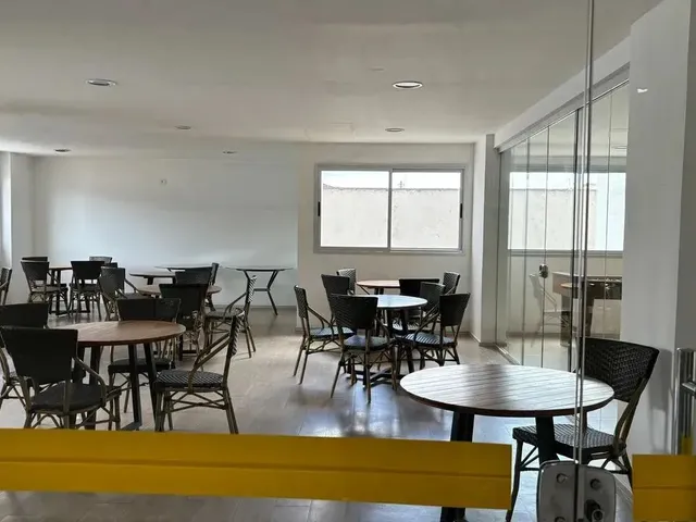 Imagem 14: Apartamento para Aluguel Possui 52 Metros Quadrados com 2 Quartos
