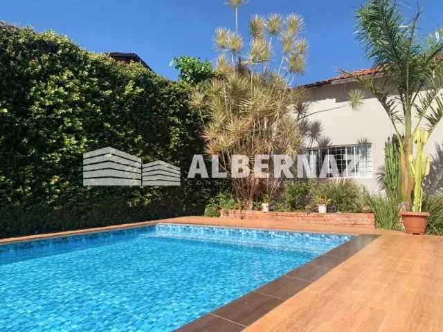 Imagem: Casa com 2 Residências, Piscina e 530M²