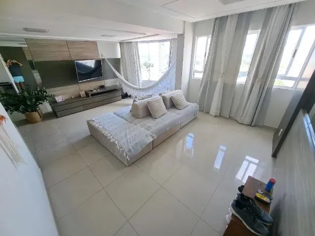Imagem 2: Apartamento de 130M² em Capim Macio - Ll