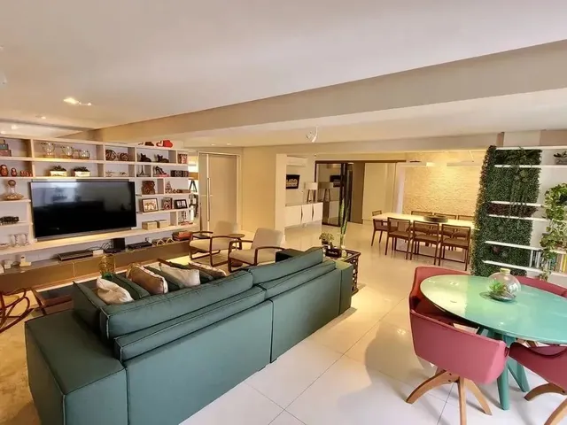 Imagem 8: Belíssimo Apartamento com 250M², 4 Suítes Sendo 1 Master, Escritório, Andar Alto, Em