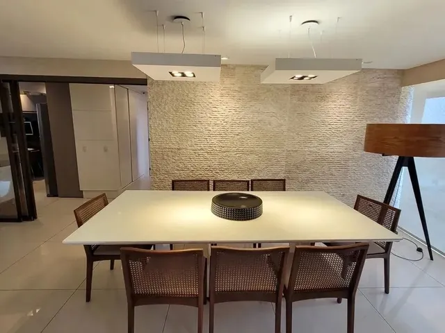 Imagem 15: Belíssimo Apartamento com 250M², 4 Suítes Sendo 1 Master, Escritório, Andar Alto, Em