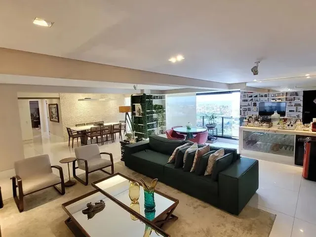 Imagem 13: Belíssimo Apartamento com 250M², 4 Suítes Sendo 1 Master, Escritório, Andar Alto, Em