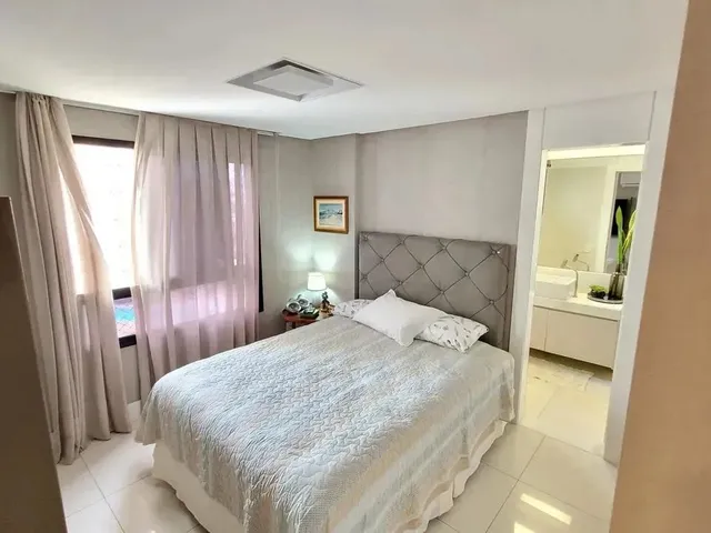 Imagem 4: Belíssimo Apartamento com 250M², 4 Suítes Sendo 1 Master, Escritório, Andar Alto, Em