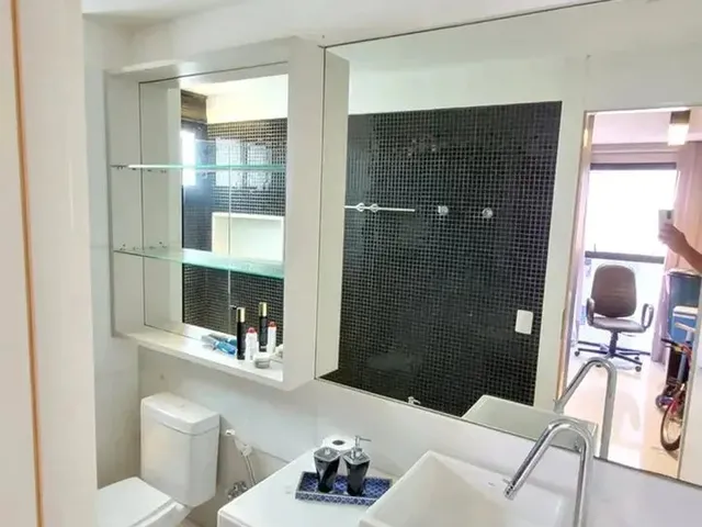 Imagem 9: Belíssimo Apartamento com 250M², 4 Suítes Sendo 1 Master, Escritório, Andar Alto, Em