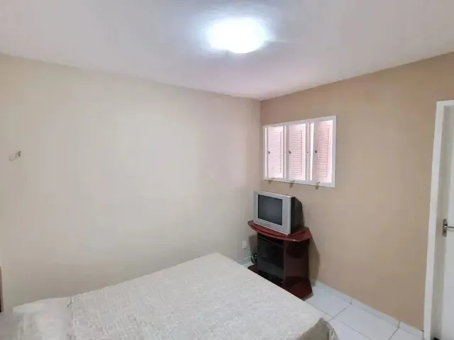 Imagem 4: Casa com 4 Quartos Sendo 3 Semi Suítes e Uma Suíte Master com Closet e Hidro no Bairro
