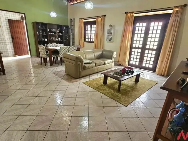 Imagem 12: Casa em Candelária, 4 Quartos, Sendo 2 Suítes, Próx Ao Trt e Ao Fórum, 300M²