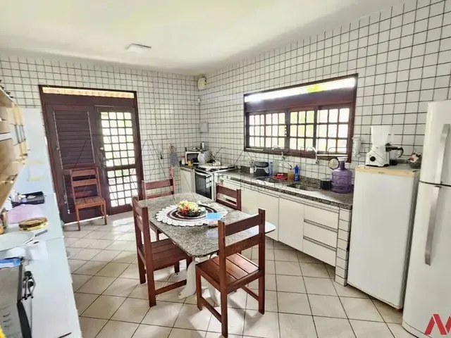 Imagem 2: Casa em Candelária, 4 Quartos, Sendo 2 Suítes, Próx Ao Trt e Ao Fórum, 300M²