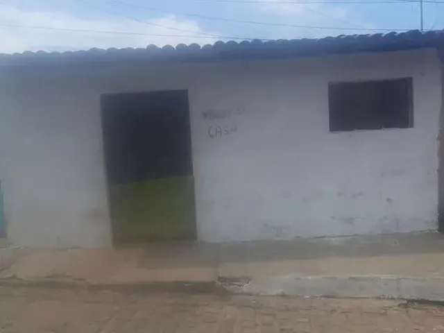 Imagem: Casa para Vender em Felipe Camarão na Rua