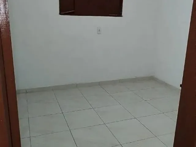 Imagem 9: Casa a Venda no Planalto Logo no Início Depois do Thisalia
