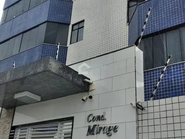 Imagem: O apartamento possui 3 Dormitórios, 1 Suíte, 1 Banheiro,
