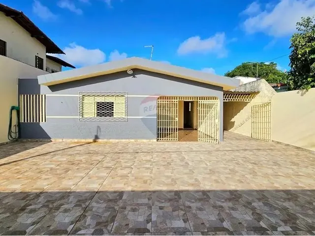 Imagem 2: Casa no Conj. de Ponta Negra com Excelente Localização